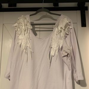 Torrid 3/4 sleeve angel top